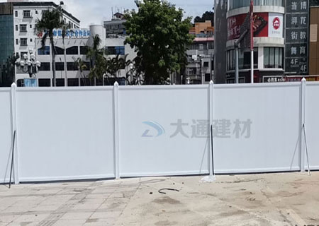 成都PVC圍擋護欄-四川成都城市建設地產(chǎn)工程PVC圍擋